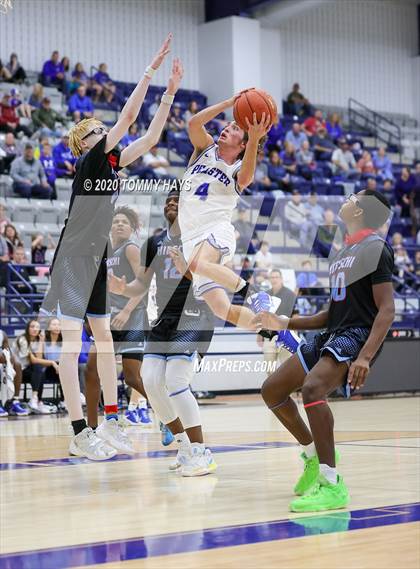 Thumbnail 2 in Hirschi @ Peaster photogallery.