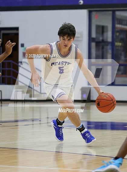 Thumbnail 1 in Hirschi @ Peaster photogallery.