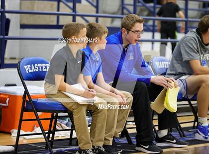Thumbnail 2 in Hirschi @ Peaster photogallery.