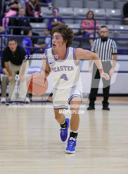Thumbnail 1 in Hirschi @ Peaster photogallery.