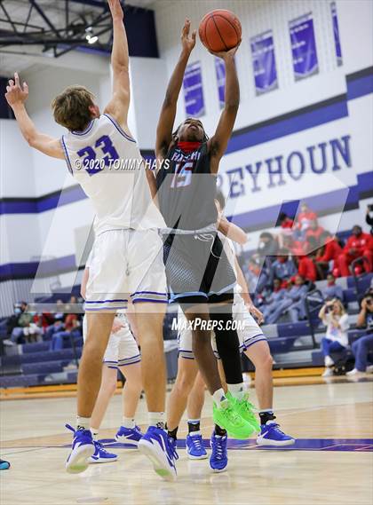 Thumbnail 1 in Hirschi @ Peaster photogallery.