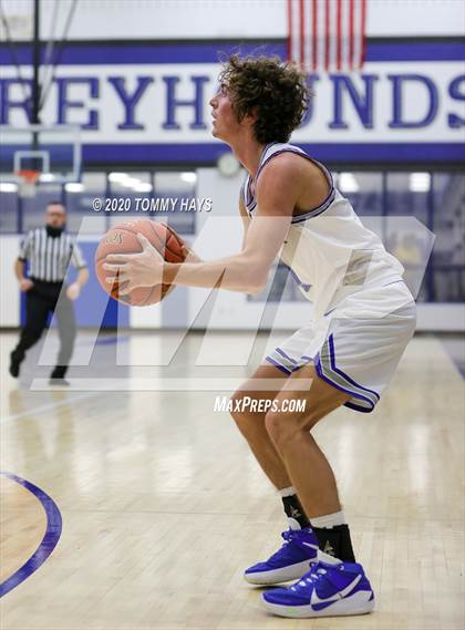 Thumbnail 2 in Hirschi @ Peaster photogallery.
