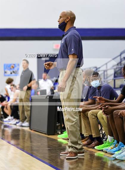 Thumbnail 1 in Hirschi @ Peaster photogallery.
