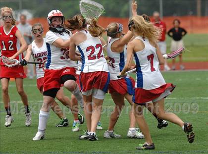 Thumbnail 3 in Guilderland vs. Fairport (NYSPHSAA Class A Semifinal) photogallery.