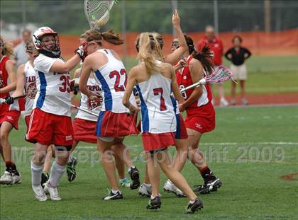 Thumbnail 2 in Guilderland vs. Fairport (NYSPHSAA Class A Semifinal) photogallery.