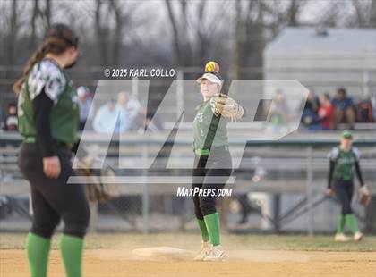 Thumbnail 3 in Musselman vs North Hagerstown (Scrimmage) photogallery.