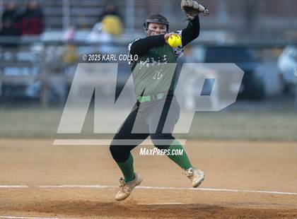 Thumbnail 3 in Musselman vs North Hagerstown (Scrimmage) photogallery.