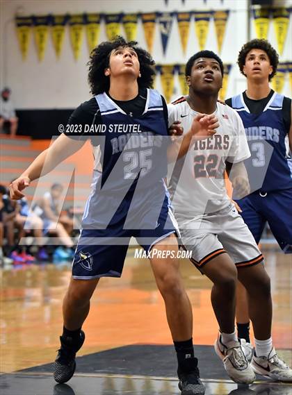 Thumbnail 2 in River City vs. Roseville (Tiger Classic) photogallery.