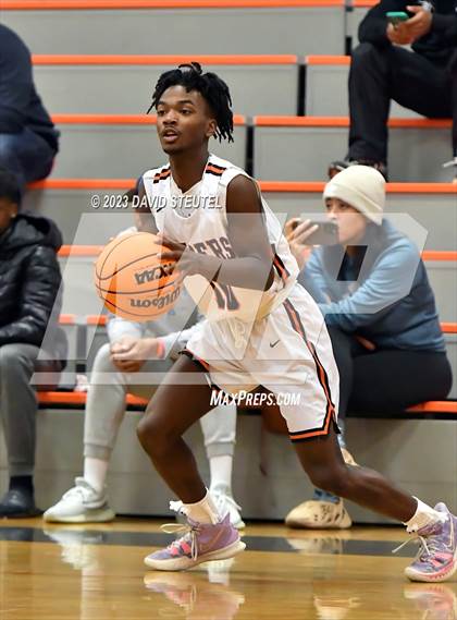 Thumbnail 3 in River City vs. Roseville (Tiger Classic) photogallery.