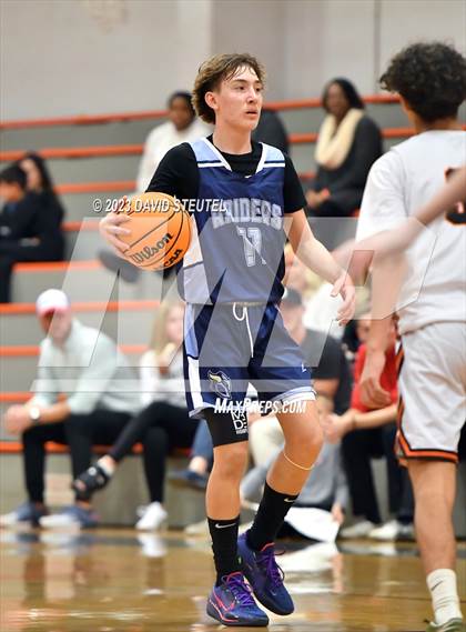 Thumbnail 3 in River City vs. Roseville (Tiger Classic) photogallery.