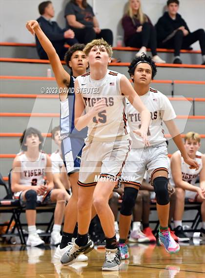 Thumbnail 1 in River City vs. Roseville (Tiger Classic) photogallery.
