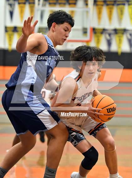 Thumbnail 1 in River City vs. Roseville (Tiger Classic) photogallery.