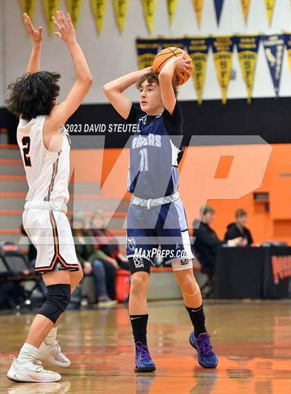 Thumbnail 2 in River City vs. Roseville (Tiger Classic) photogallery.