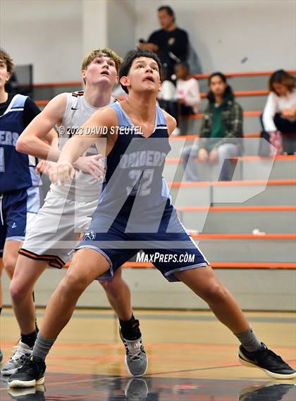 Thumbnail 2 in River City vs. Roseville (Tiger Classic) photogallery.