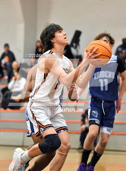 Thumbnail 1 in River City vs. Roseville (Tiger Classic) photogallery.