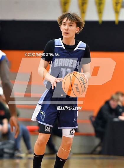 Thumbnail 2 in River City vs. Roseville (Tiger Classic) photogallery.