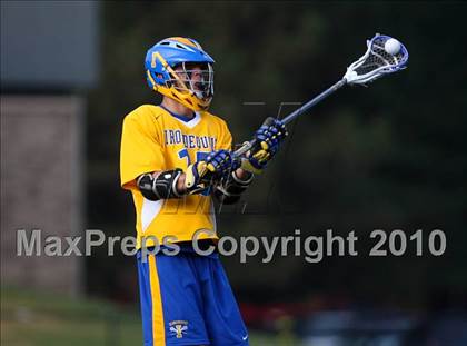 Thumbnail 2 in Webster Thomas vs. Irondequoit (Section 5 Class B Final) photogallery.