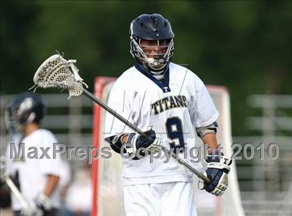 Thumbnail 3 in Webster Thomas vs. Irondequoit (Section 5 Class B Final) photogallery.