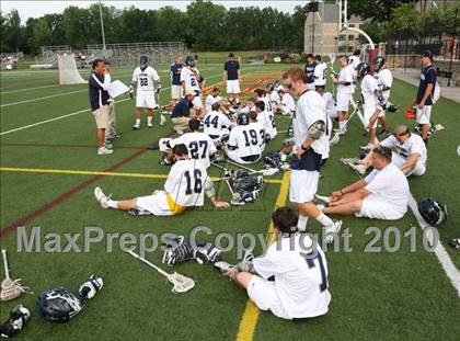 Thumbnail 2 in Webster Thomas vs. Irondequoit (Section 5 Class B Final) photogallery.