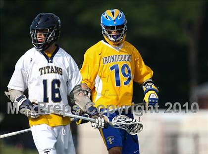 Thumbnail 2 in Webster Thomas vs. Irondequoit (Section 5 Class B Final) photogallery.