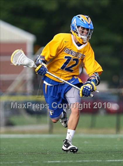 Thumbnail 2 in Webster Thomas vs. Irondequoit (Section 5 Class B Final) photogallery.
