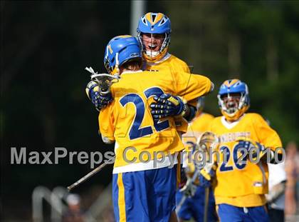 Thumbnail 3 in Webster Thomas vs. Irondequoit (Section 5 Class B Final) photogallery.