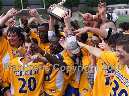Thumbnail 3 in Webster Thomas vs. Irondequoit (Section 5 Class B Final) photogallery.