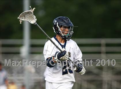 Thumbnail 2 in Webster Thomas vs. Irondequoit (Section 5 Class B Final) photogallery.