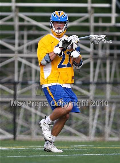 Thumbnail 2 in Webster Thomas vs. Irondequoit (Section 5 Class B Final) photogallery.