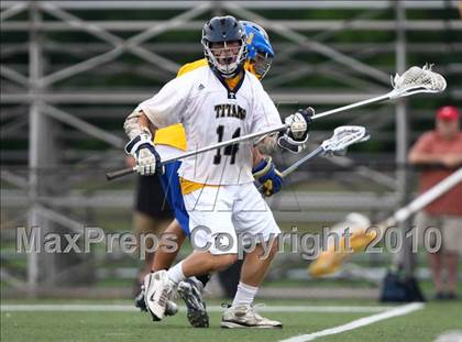 Thumbnail 1 in Webster Thomas vs. Irondequoit (Section 5 Class B Final) photogallery.