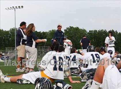 Thumbnail 3 in Webster Thomas vs. Irondequoit (Section 5 Class B Final) photogallery.