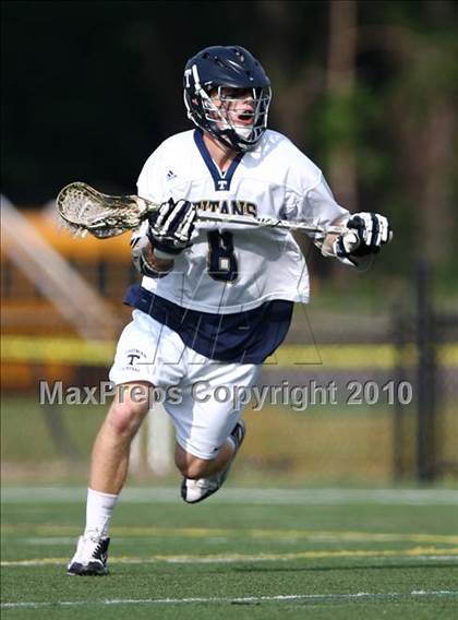 Thumbnail 1 in Webster Thomas vs. Irondequoit (Section 5 Class B Final) photogallery.
