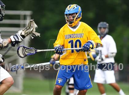 Thumbnail 3 in Webster Thomas vs. Irondequoit (Section 5 Class B Final) photogallery.