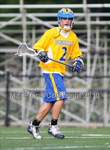 Thumbnail 3 in Webster Thomas vs. Irondequoit (Section 5 Class B Final) photogallery.