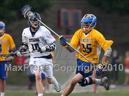 Thumbnail 1 in Webster Thomas vs. Irondequoit (Section 5 Class B Final) photogallery.