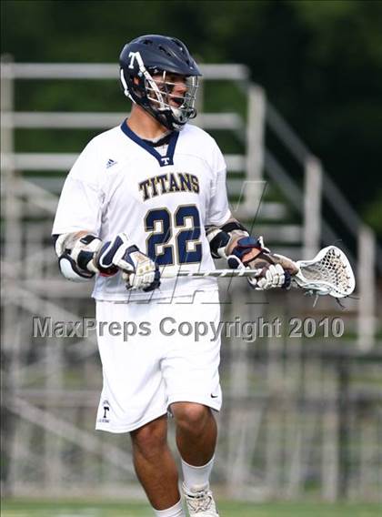 Thumbnail 3 in Webster Thomas vs. Irondequoit (Section 5 Class B Final) photogallery.
