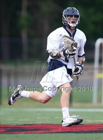 Thumbnail 1 in Webster Thomas vs. Irondequoit (Section 5 Class B Final) photogallery.
