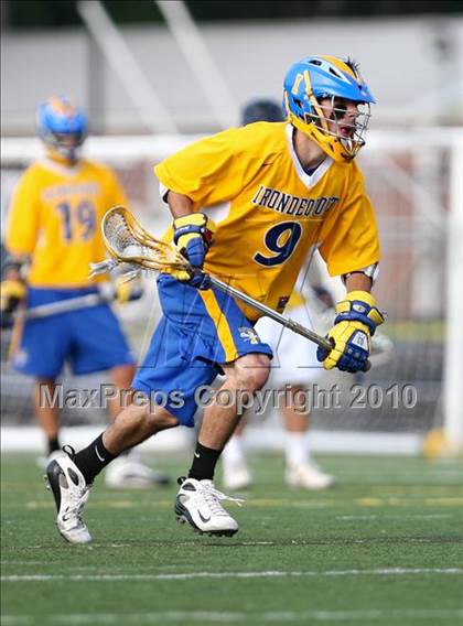 Thumbnail 2 in Webster Thomas vs. Irondequoit (Section 5 Class B Final) photogallery.