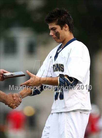 Thumbnail 1 in Webster Thomas vs. Irondequoit (Section 5 Class B Final) photogallery.