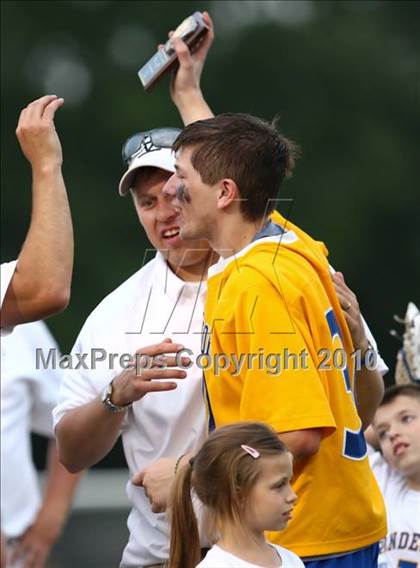 Thumbnail 3 in Webster Thomas vs. Irondequoit (Section 5 Class B Final) photogallery.
