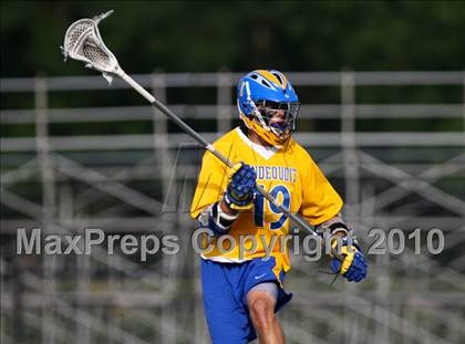 Thumbnail 2 in Webster Thomas vs. Irondequoit (Section 5 Class B Final) photogallery.