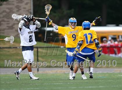 Thumbnail 3 in Webster Thomas vs. Irondequoit (Section 5 Class B Final) photogallery.