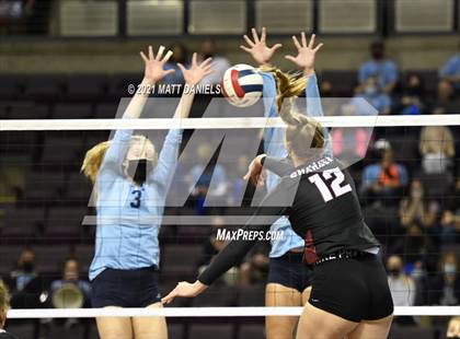 Thumbnail 2 in Chatfield @ Ralston Valley (CHSAA 5A Playoff) photogallery.