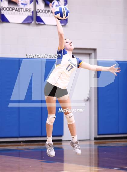 Thumbnail 2 in Donelson Christian Academy @ Goodpasture Christian photogallery.