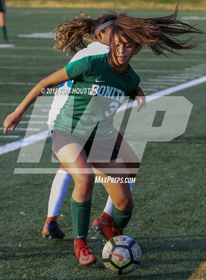 Thumbnail 1 in Bonita vs. Los Altos photogallery.