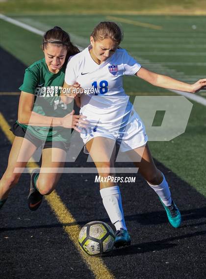 Thumbnail 1 in Bonita vs. Los Altos photogallery.