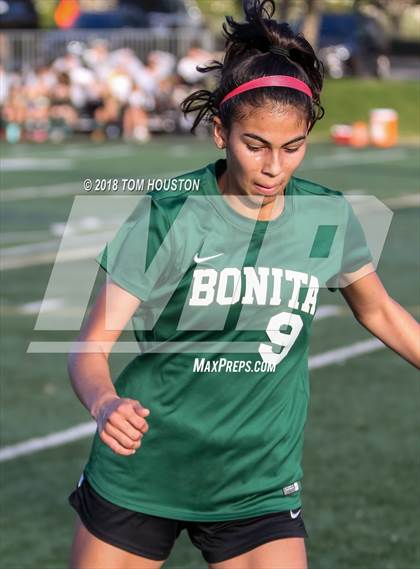 Thumbnail 1 in Bonita vs. Los Altos photogallery.