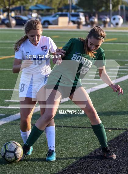 Thumbnail 3 in Bonita vs. Los Altos photogallery.