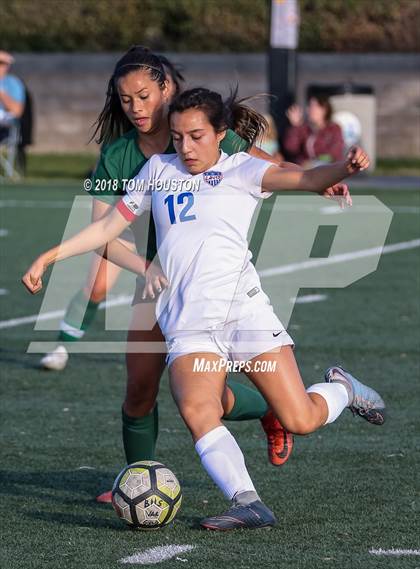 Thumbnail 3 in Bonita vs. Los Altos photogallery.
