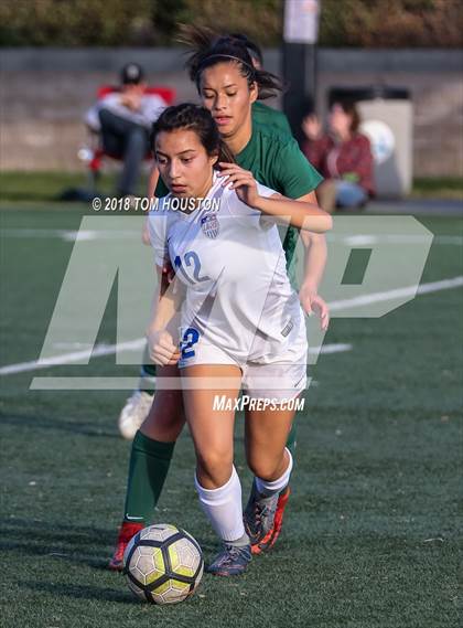 Thumbnail 2 in Bonita vs. Los Altos photogallery.
